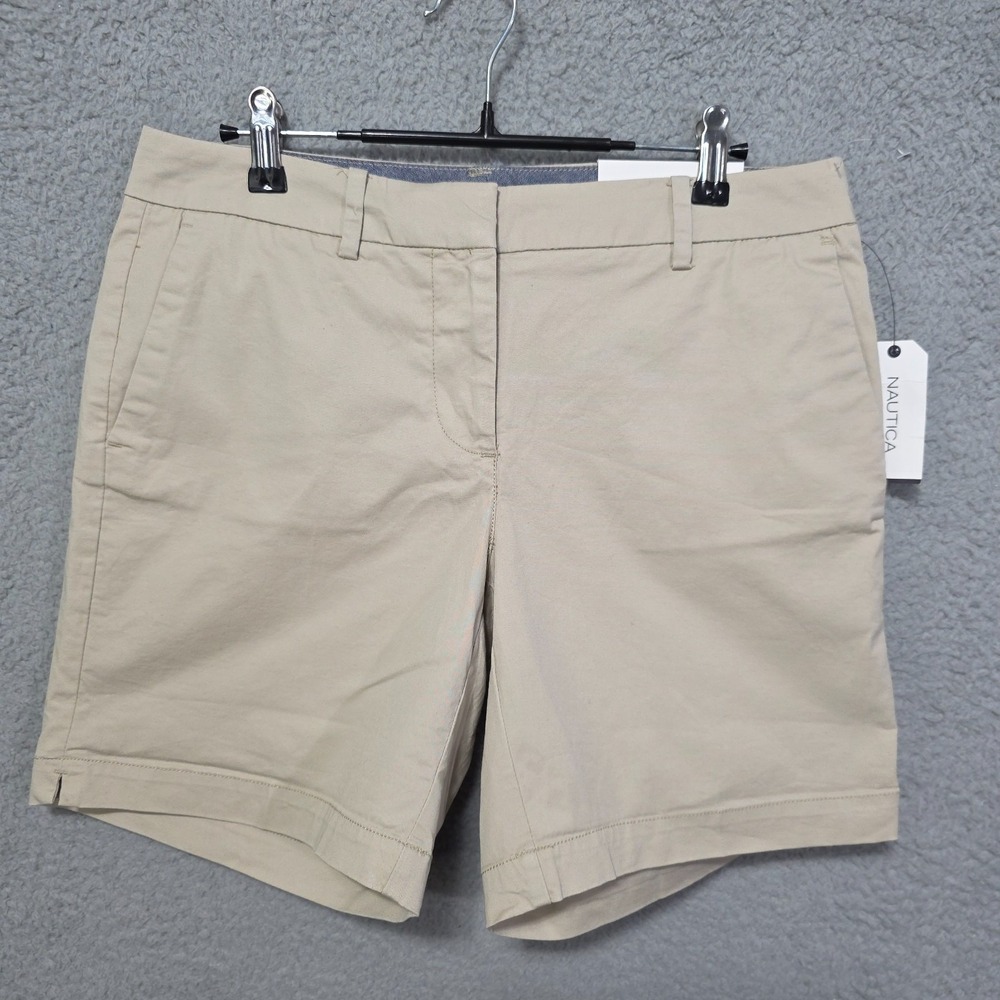Nautica Women's Beige Chino Shorts Size 4 7" Inseam Cotton Spandex Pockets NWT